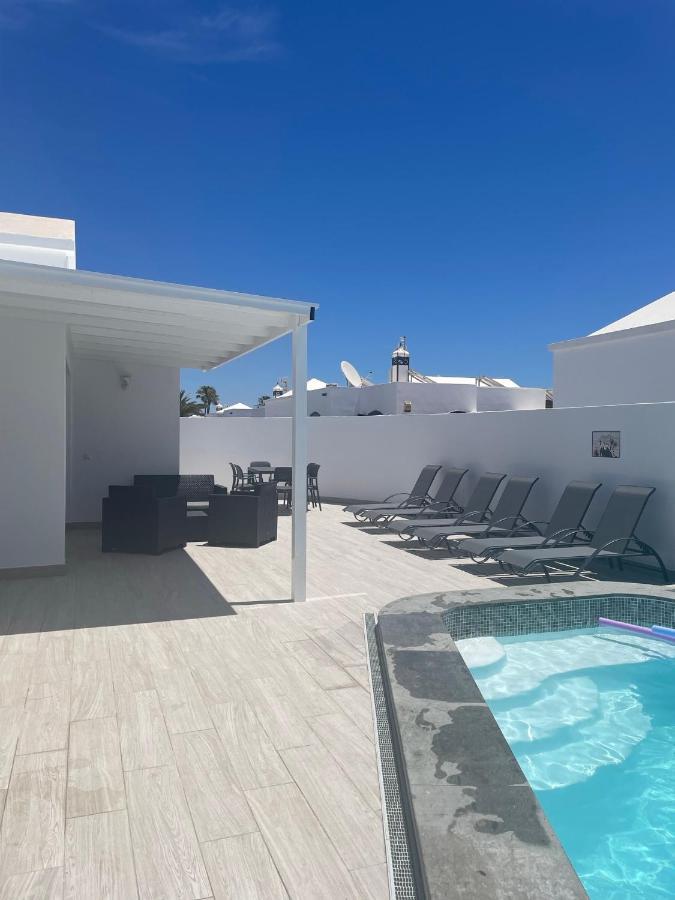 Villa Luisa Puerto Del Carmen ปูแอร์โตเดลคาร์เมน ภายนอก รูปภาพ